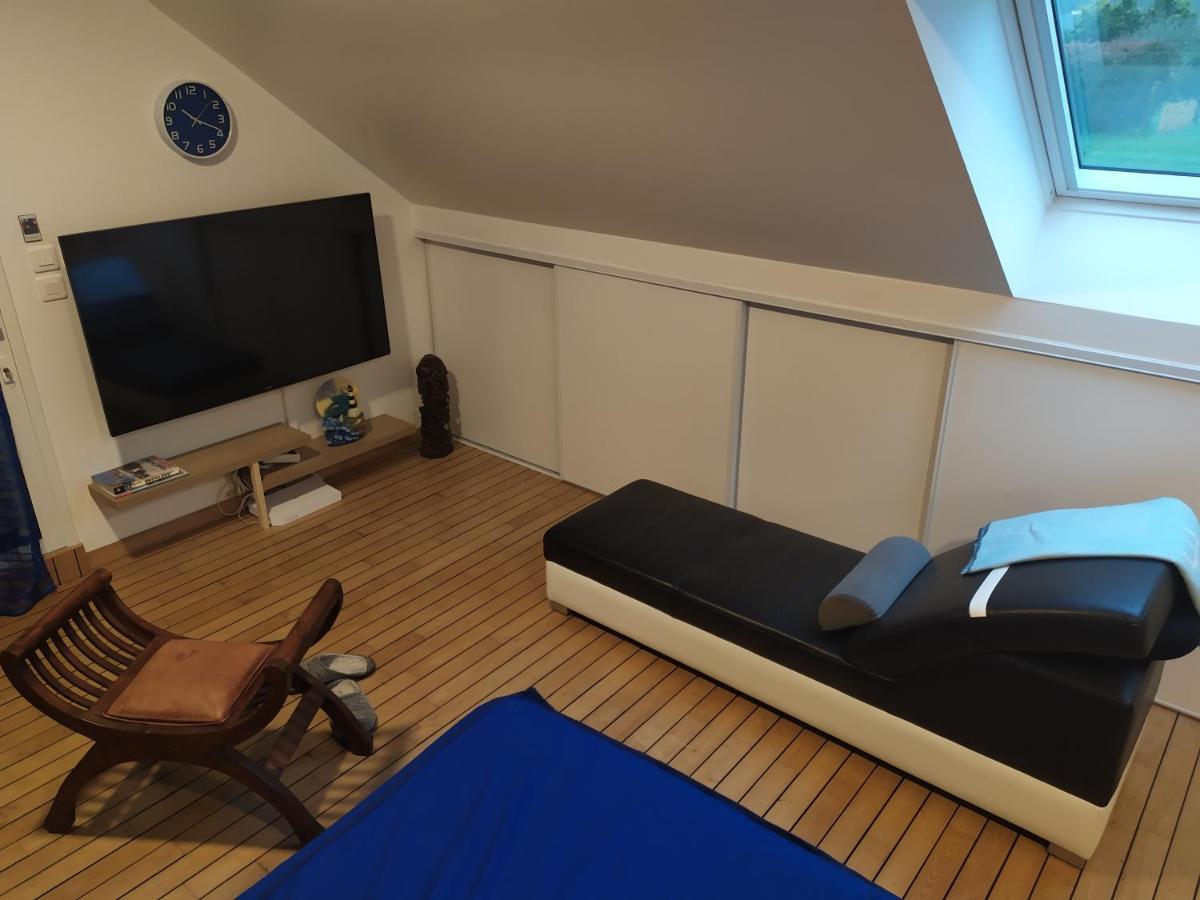 Logement Atypique Bien Etre Au Coeur De La Nature Quimper Ngoại thất bức ảnh